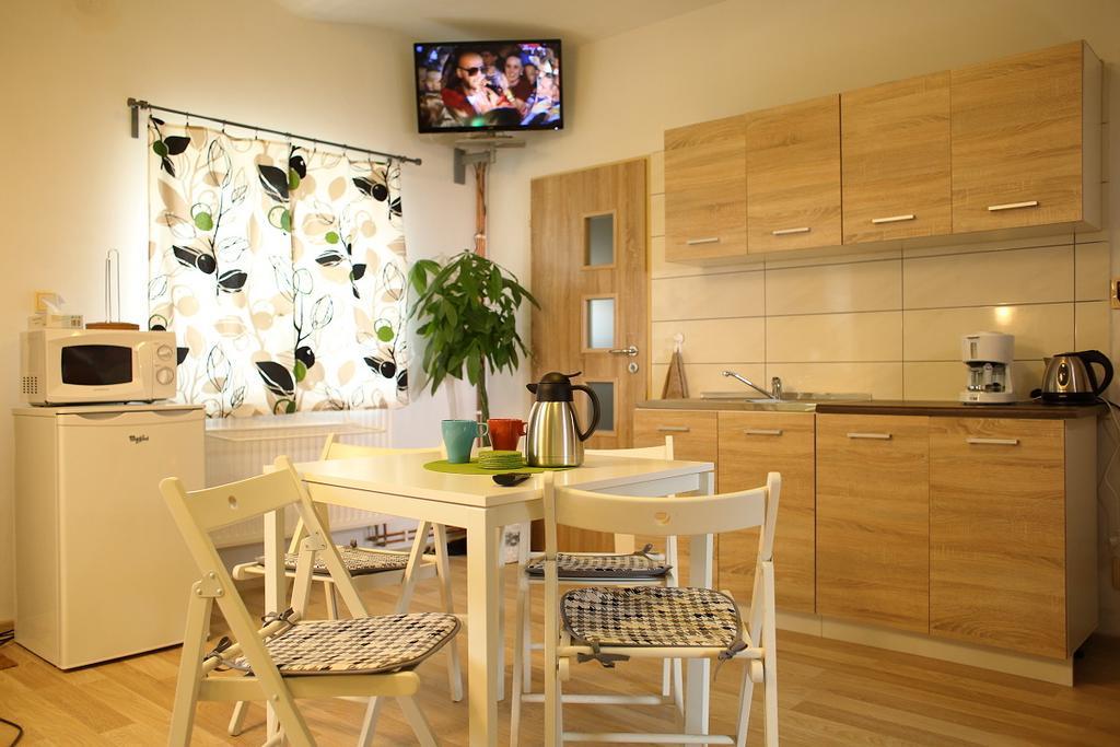 Ubytovani V Soukromi U Volneho Příbor Zimmer foto